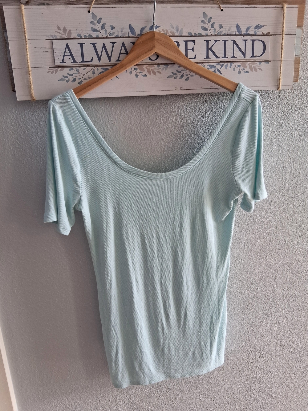 5$13 Scoop neck top